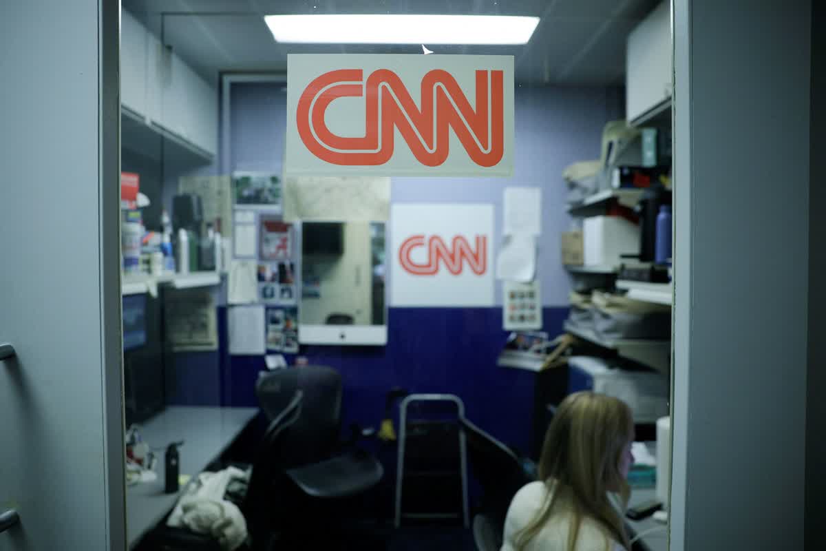 Post media